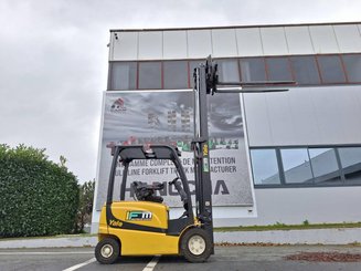 Electric forklift truck Yale ERP25VL - 9