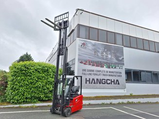 Three wheel front forklift Hangcha A3W18