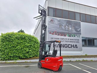 Three wheel front forklift Hangcha A3W18