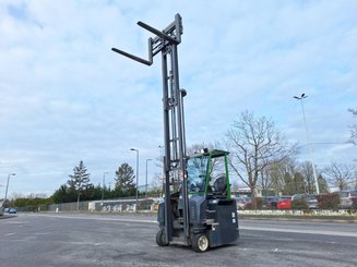 Four-way forklift Combilift CBE2500