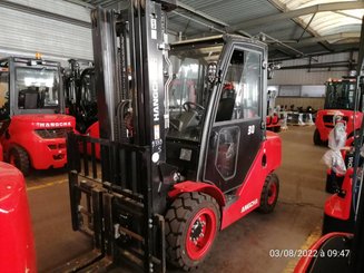 Four wheel front forklift Hangcha XF30D - 1