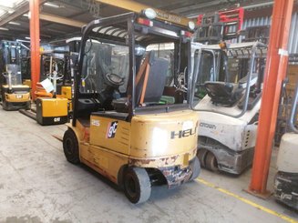 Four wheel front forklift Heli CPD25 - 9