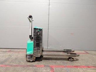 Pedestrian pallet truck Mitsubishi PBP16N2 - ACCOMPAGNANT