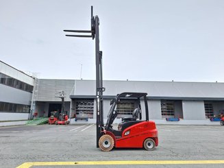 Four wheel front forklift Hangcha A4W35 - 3