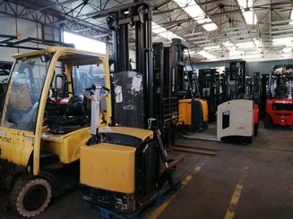 Pedestrian pallet stacker Caterpillar NSP16N - 1