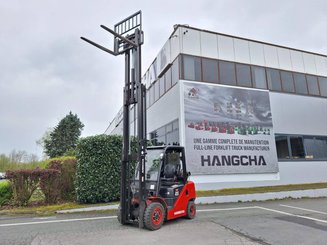 Four wheel front forklift Hangcha XF25G - 7