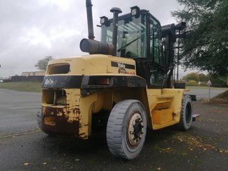 Four wheel front forklift Yale GLP 90 DB - 1