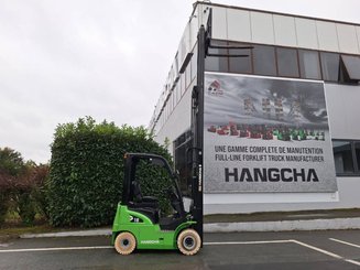 Four wheel front forklift Hangcha XC18i