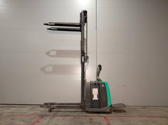 Stacker truck with folding platform Mitsubishi SBV12P - 7