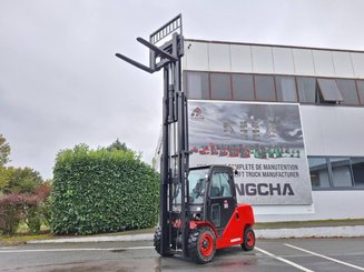 Four wheel front forklift Hangcha XF55D