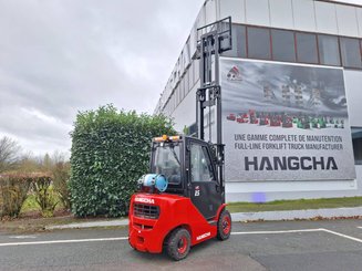 Four wheel front forklift Hangcha XF25G - 11
