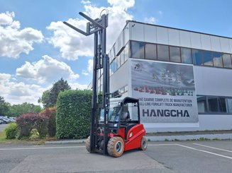 Four wheel front forklift Hangcha A4W50-E