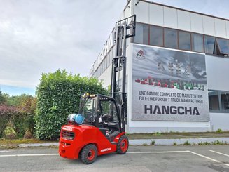 Four wheel front forklift Hangcha XF35G - 11