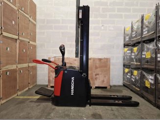 Stacker truck with folding platform Hangcha CDD16-AZ3S
