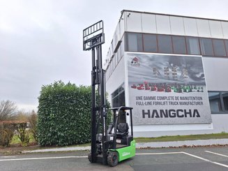 Three wheel front forklift Hangcha X3W15-I (CPDS15-XD4-SI)