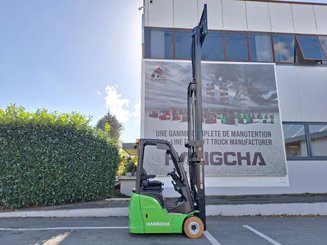 Three wheel front forklift Hangcha XC3-18i (CPDS18-XCC2G-SI)