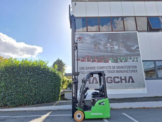 Three wheel front forklift Hangcha XC3-18i (CPDS18-XCC2G-SI)