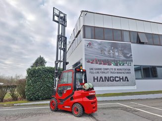 Four wheel front forklift Hangcha XF35G-2