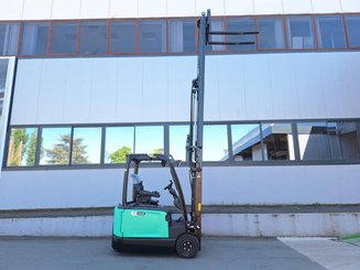 Three wheel front forklift Mitsubishi FB16N2T - 9