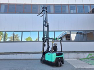 Three wheel front forklift Mitsubishi FB16N2T