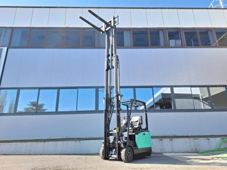 Three wheel front forklift Mitsubishi FB16N2T