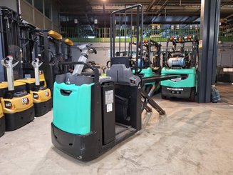 Order picker Mitsubishi OPB20N2X fourches levée ergonomique 2400mm