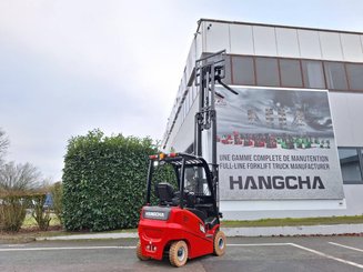 Four wheel front forklift Hangcha A4W18