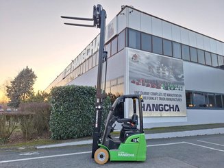 Three wheel front forklift Hangcha XC3-18i (CPDS18-XCC2G-SI) - 10