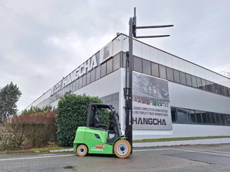 Four wheel front forklift Hangcha AE30-I