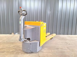 Pedestrian pallet truck OMG 330K