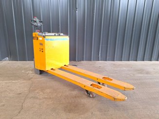 Pedestrian pallet truck OMG 330K - 11