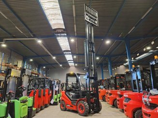 Four wheel front forklift Hangcha XF30G-2 - 7
