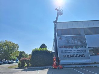Vertical lift platform Hangcha HV110D