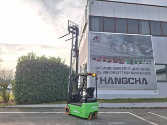 Three wheel front forklift Hangcha X3W10-I (CPDS10-XD4-I)