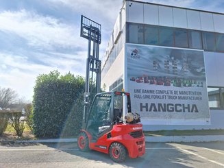 Four wheel front forklift Hangcha XF30G-2 - 10