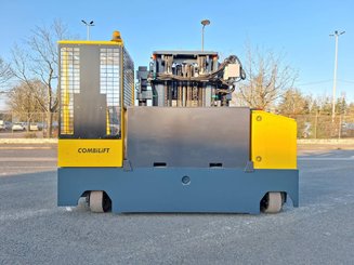 Multidirectional sideloader Combilift ESL3545