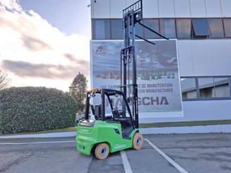 Four wheel front forklift Hangcha AE25-I - 9
