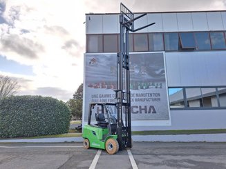 Four wheel front forklift Hangcha AE25-I - 7