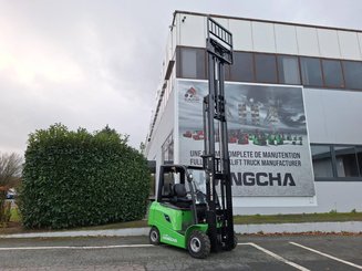 Four wheel front forklift Hangcha AE25-I - 7