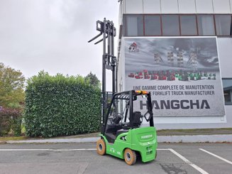 Four wheel front forklift Hangcha XC18i