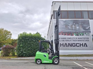 Four wheel front forklift Hangcha AE25-I - 9