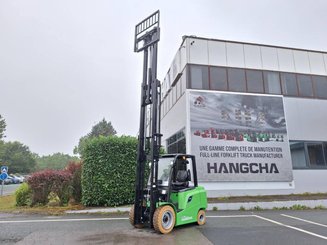 Four wheel front forklift Hangcha AE30-I
