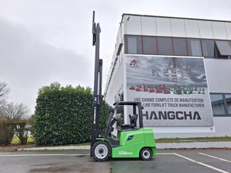 Four wheel front forklift Hangcha AE30-I - 8