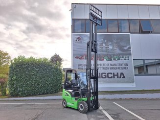 Four wheel front forklift Hangcha XC18i - 6