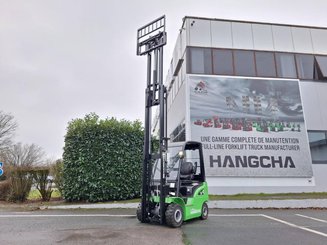 Four wheel front forklift Hangcha XC18i - 6