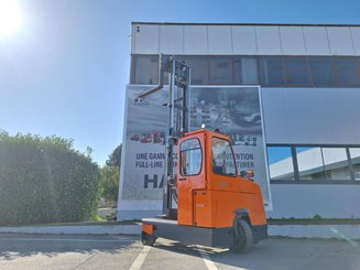 Multidirectional sideloader Hubtex DQ45D