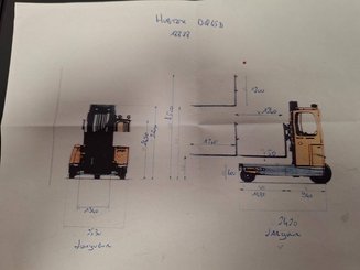 Multidirectional sideloader Hubtex DQ45D