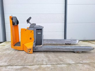 Stand-on pallet truck OMG 325P5 - 10