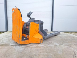 Stand-on pallet truck OMG 325P5 - 8