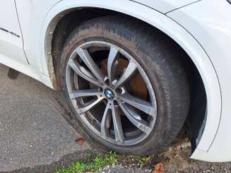 Car BMW X5